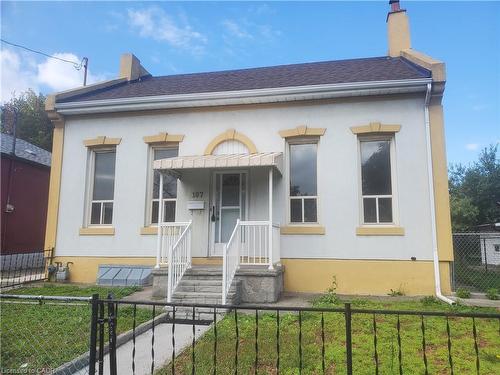 107 Cathcart Street  Hamilton, ON L8L 5A1