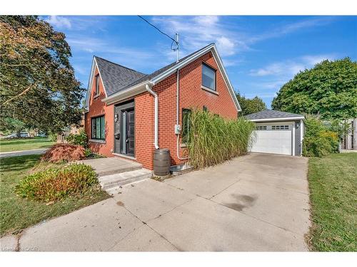254 Pinewood Place, Waterloo, ON - Outdoor