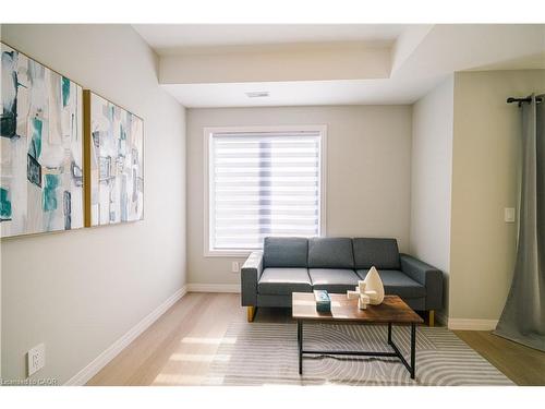 51-10 South Creek Drive, Kitchener, ON - Indoor Photo Showing Other Room