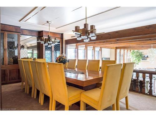 6 Freeland Court, Hamilton, ON - Indoor Photo Showing Dining Room