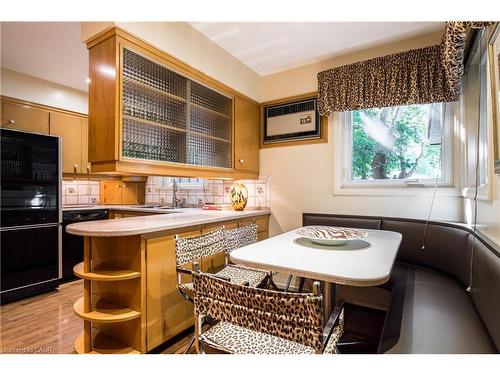 6 Freeland Court, Hamilton, ON - Indoor