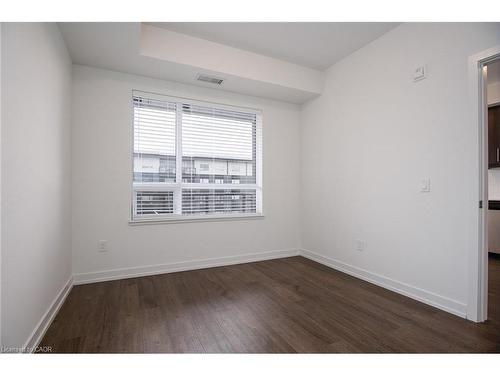 505-251 Northfield Drive E, Waterloo, ON - Indoor Photo Showing Other Room