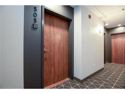 505-251 Northfield Drive E, Waterloo, ON - Indoor Photo Showing Other Room