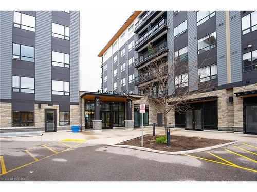 505-251 Northfield Drive E, Waterloo, ON - Outdoor