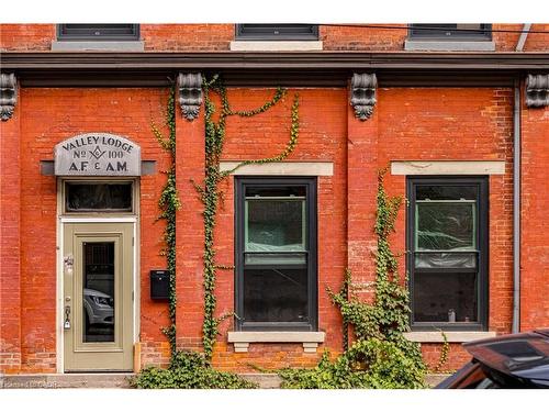 3 Main Street, Hamilton, ON 