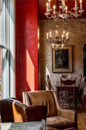 3 Main Street, Hamilton, ON 