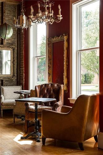 3 Main Street, Hamilton, ON 