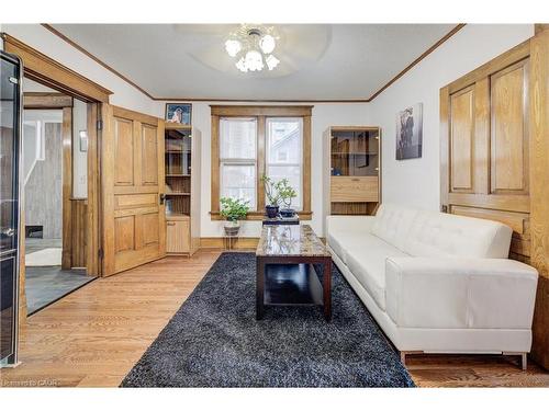 44 Walter Street, Kitchener, ON - Indoor