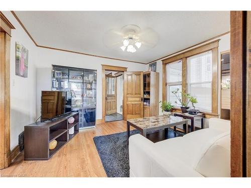 44 Walter Street, Kitchener, ON - Indoor