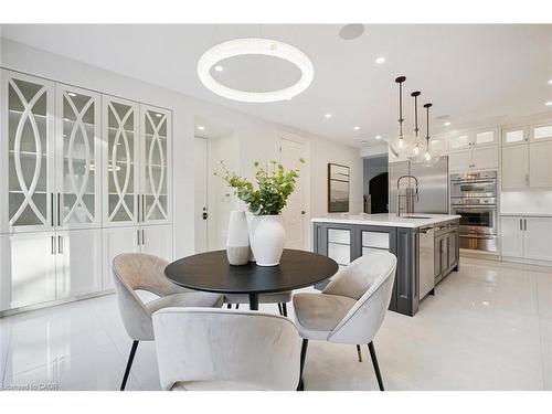 452 Rothesay Place, Burlington, ON - Indoor Photo Showing Dining Room