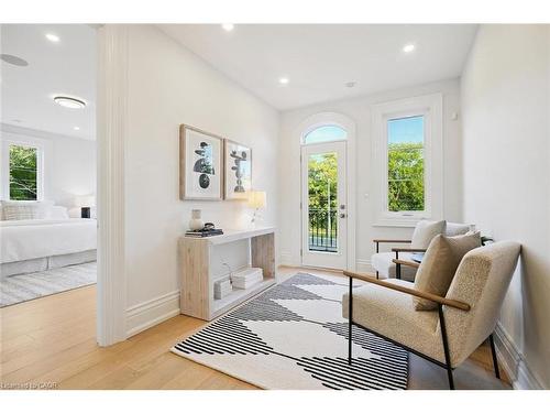 452 Rothesay Place, Burlington, ON - Indoor