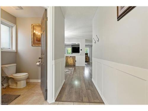 8769 Dogwood Crescent, Niagara Falls, ON - Indoor Photo Showing Bathroom