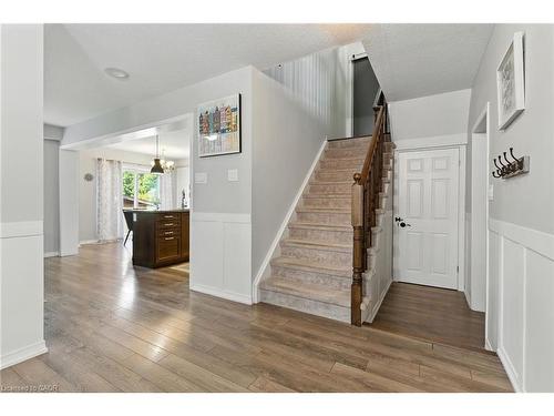 8769 Dogwood Crescent, Niagara Falls, ON - Indoor Photo Showing Other Room