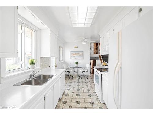 86 Ranchdale Drive, Hamilton, ON - Indoor Photo Showing Kitchen With Double Sink