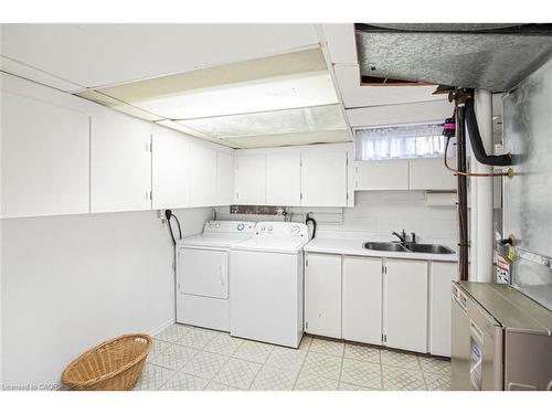 86 Ranchdale Drive, Hamilton, ON - Indoor Photo Showing Laundry Room