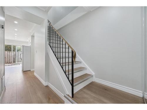 41-121 University Avenue E, Waterloo, ON - Indoor Photo Showing Other Room