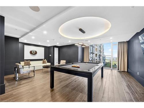 402-16 Concord Place, Grimsby, ON - Indoor Photo Showing Other Room