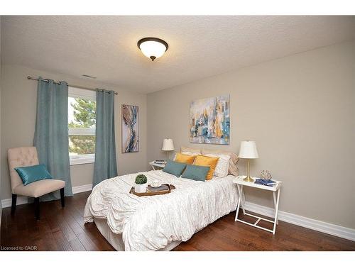 41 Sister Kern Terrace, Hamilton, ON - Indoor Photo Showing Bedroom