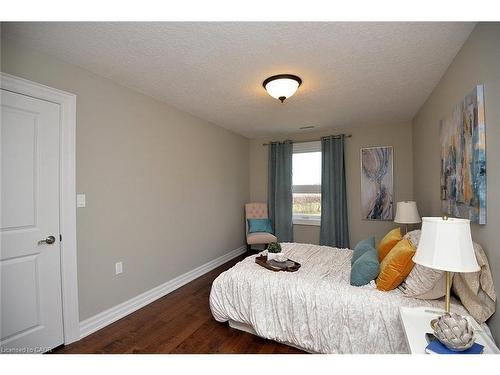 41 Sister Kern Terrace, Hamilton, ON - Indoor Photo Showing Bedroom