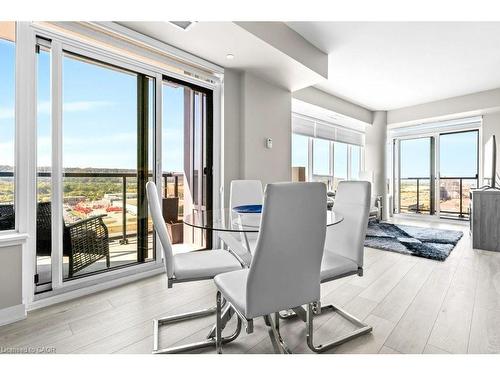 1402-385 Winston Road, Grimsby, ON - Indoor