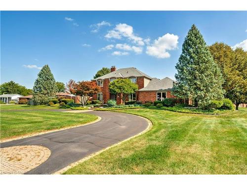 55 Kirby Avenue, Flamborough, ON - Outdoor