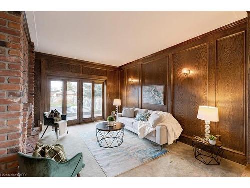 55 Kirby Avenue, Flamborough, ON - Indoor Photo Showing Living Room
