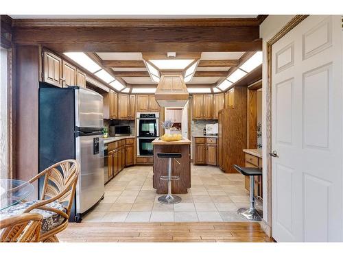 55 Kirby Avenue, Flamborough, ON - Indoor Photo Showing Other Room