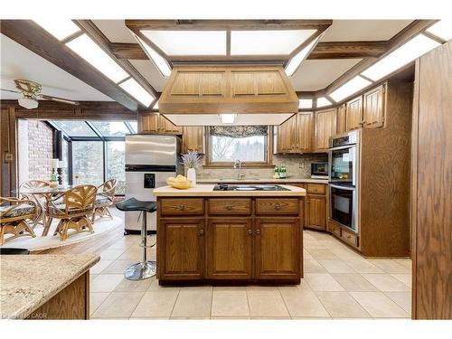 55 Kirby Avenue, Flamborough, ON - Indoor Photo Showing Kitchen