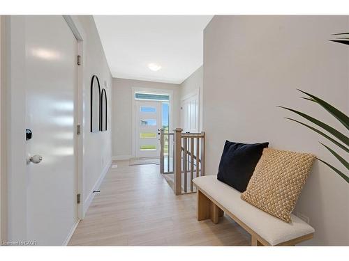 52 Moon Crescent, Cambridge, ON - Indoor Photo Showing Other Room