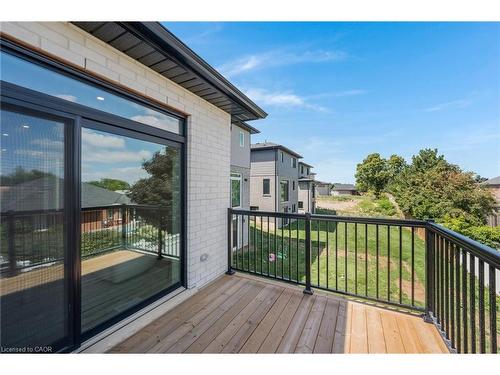 52 Moon Crescent, Cambridge, ON - Outdoor With Exterior