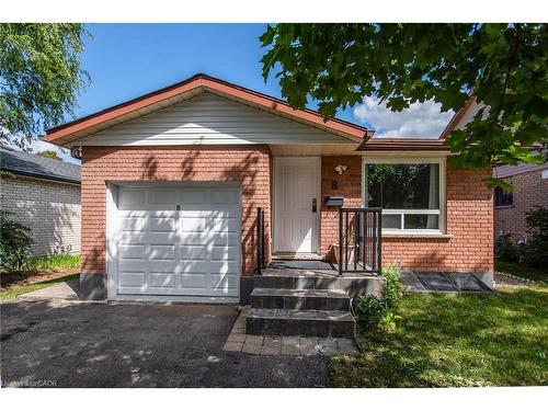 8 Pamela Place, Guelph, ON - Outdoor