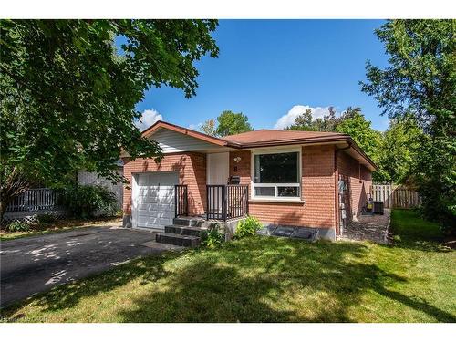 8 Pamela Place, Guelph, ON - Outdoor