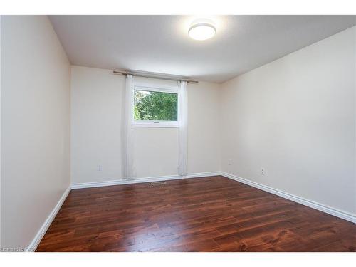 8 Pamela Place, Guelph, ON - Indoor Photo Showing Other Room