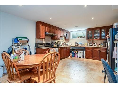 8 Pamela Place, Guelph, ON - Indoor