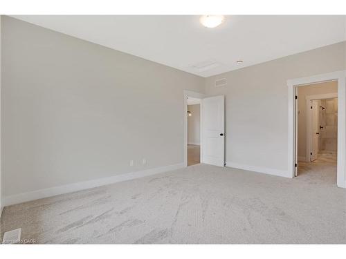 24 Moon Crescent, Cambridge, ON - Indoor Photo Showing Other Room