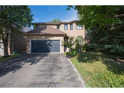 13 Brookhurst Crescent  Waterdown, ON L0R 2H3