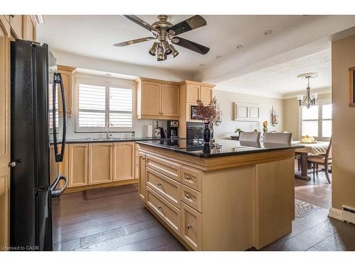 858 King Street W, Hamilton, ON 