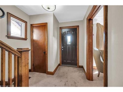 274 Ottawa Street S, Hamilton, ON - Indoor Photo Showing Other Room