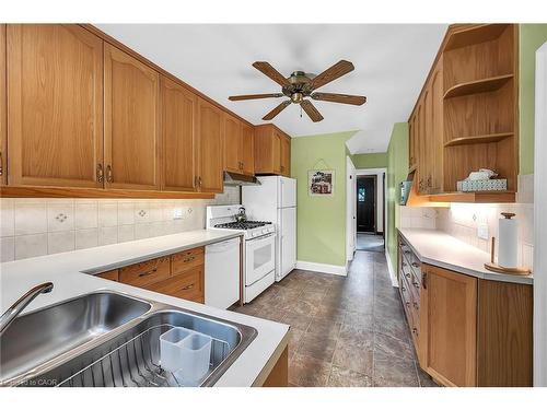 274 Ottawa Street S, Hamilton, ON - Indoor Photo Showing Kitchen With Double Sink