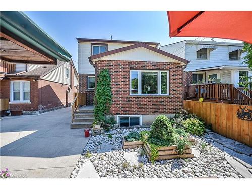 274 Ottawa Street S, Hamilton, ON - Outdoor