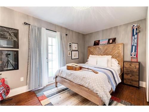 13175 15 Side Road, Georgetown, ON - Indoor Photo Showing Bedroom