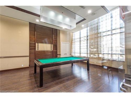 2402-330 Burnhamthorpe Road W, Mississauga, ON - Indoor Photo Showing Other Room