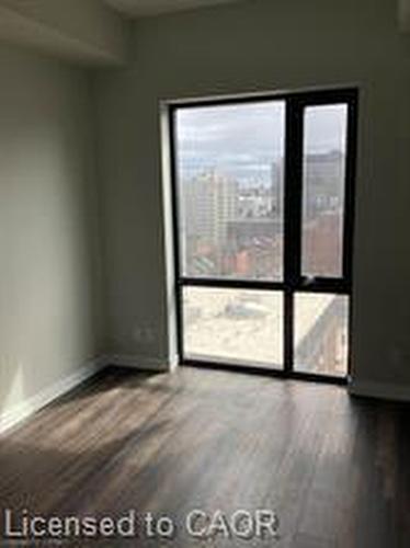 714-15 Queen Street S, Hamilton, ON - Indoor Photo Showing Other Room