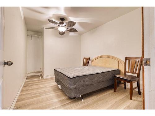717906 Highway 6, Owen Sound, ON - Indoor Photo Showing Bedroom