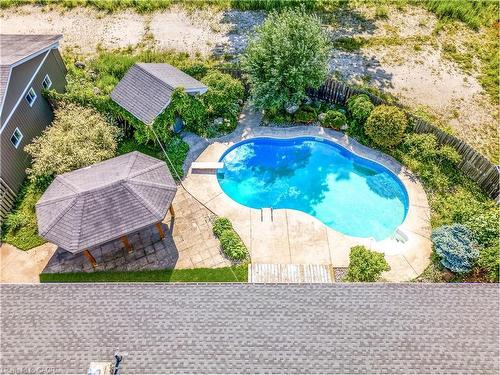 717906 Highway 6, Owen Sound, ON - Outdoor With In Ground Pool