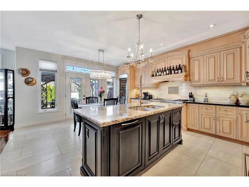 3 Rianna Court, Hamilton, ON - Indoor Photo Showing Kitchen With Double Sink