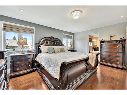 3 Rianna Court, Hamilton, ON - Indoor Photo Showing Bedroom