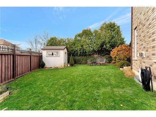 3 Rianna Court, Hamilton, ON - Outdoor