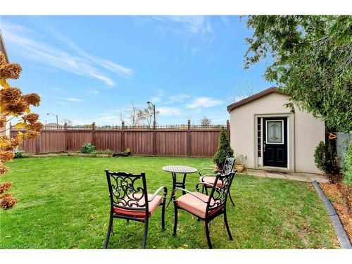 3 Rianna Court, Hamilton, ON - Outdoor