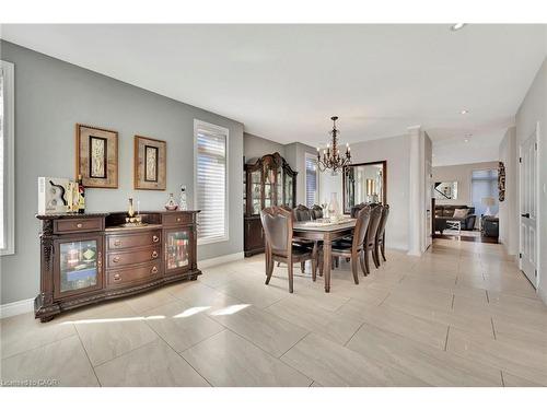 3 Rianna Court, Hamilton, ON - Indoor Photo Showing Dining Room